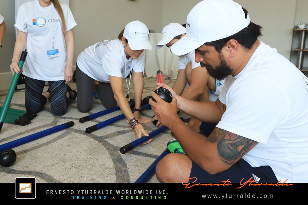 Miami Team Building LATAM Talleres de Cuerdas Bajas | Team Building Empresarial para el desarrollo de equipos de trabajo