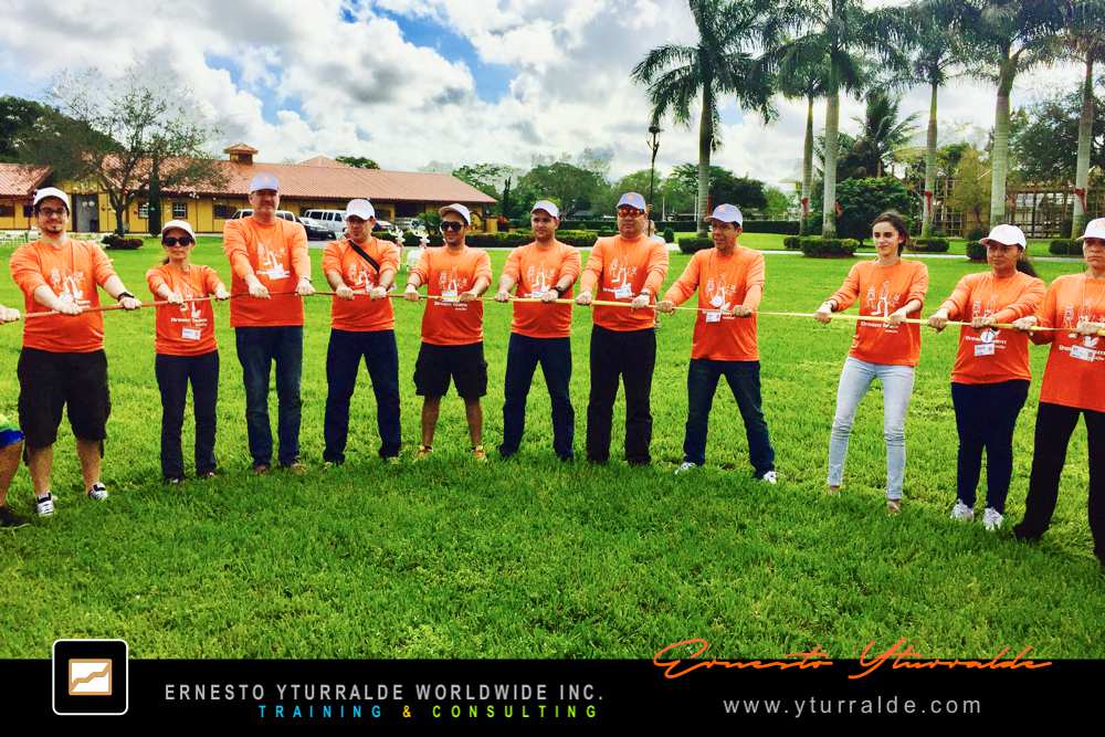 Miami Team Building LATAM | Taller de Trabajo en Equipo para Empresas